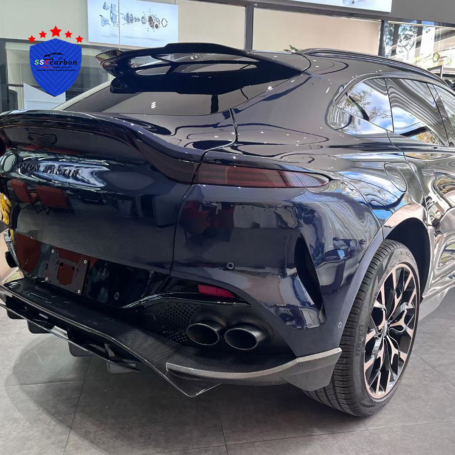 Aston Martin DBX Conversion 707 High Quality Dry Carbon Body Kit