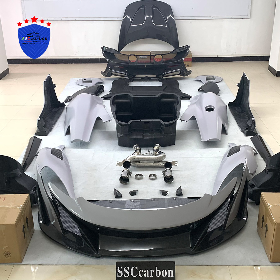 McLaren 12c,650s Conversion High Quality Dry Carbon 675LT Body Kit