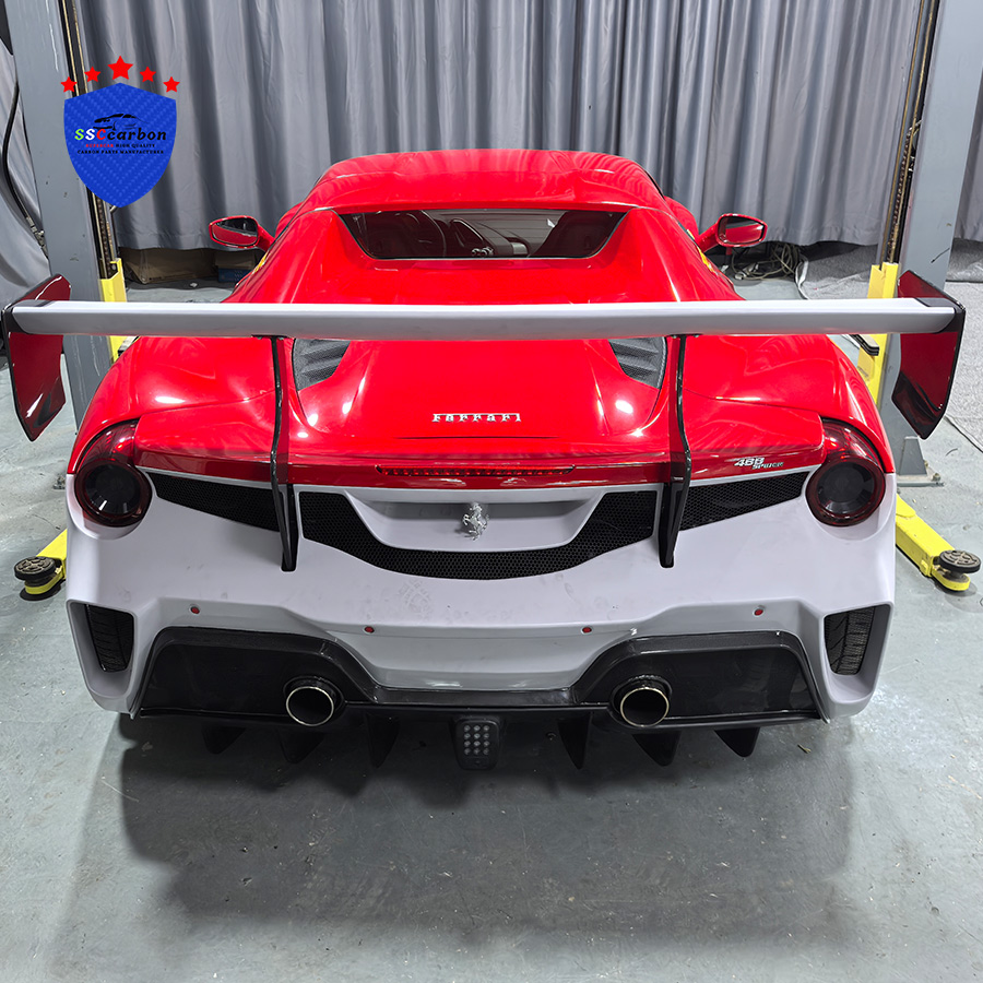 Ferrari 488 Conversion Challenge Evo High Quality Dry Carbon Body Kit