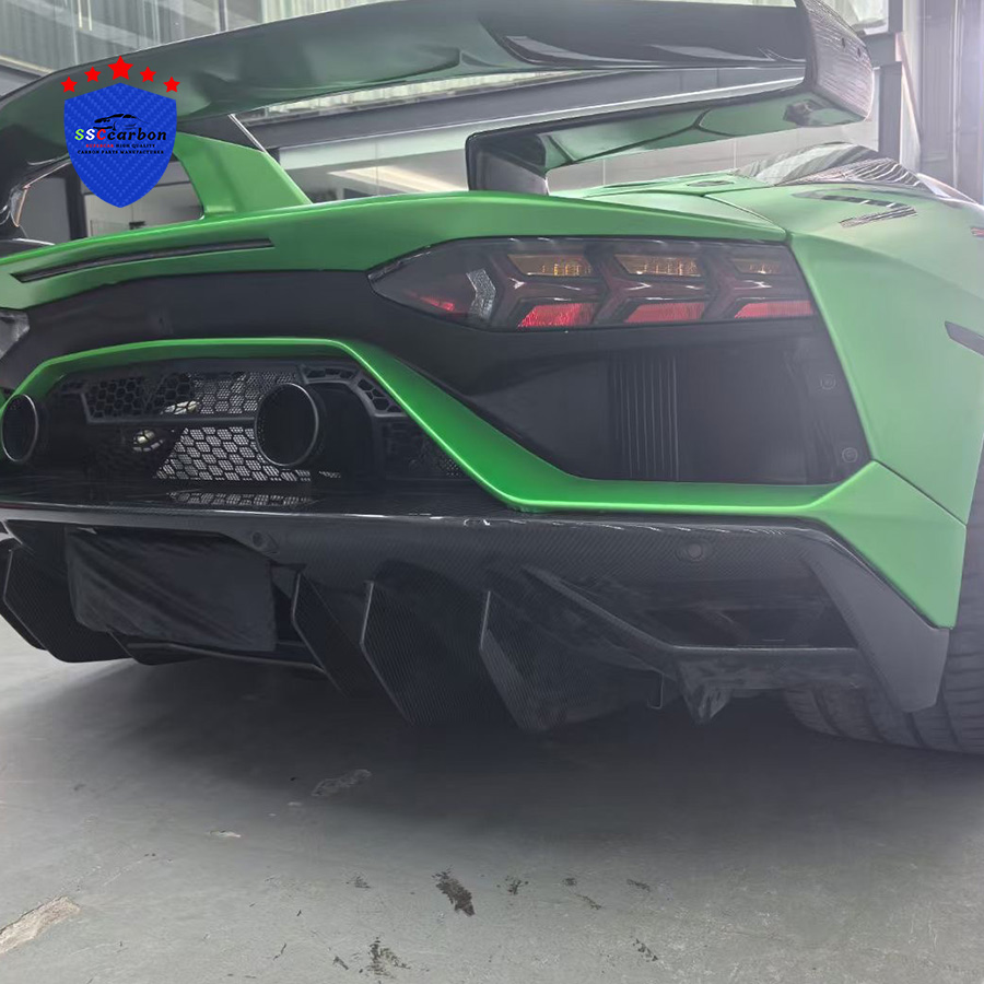 Lamborghini Aventador Converts 1:1 SVJ High Quality Dry Carbon Body Kit