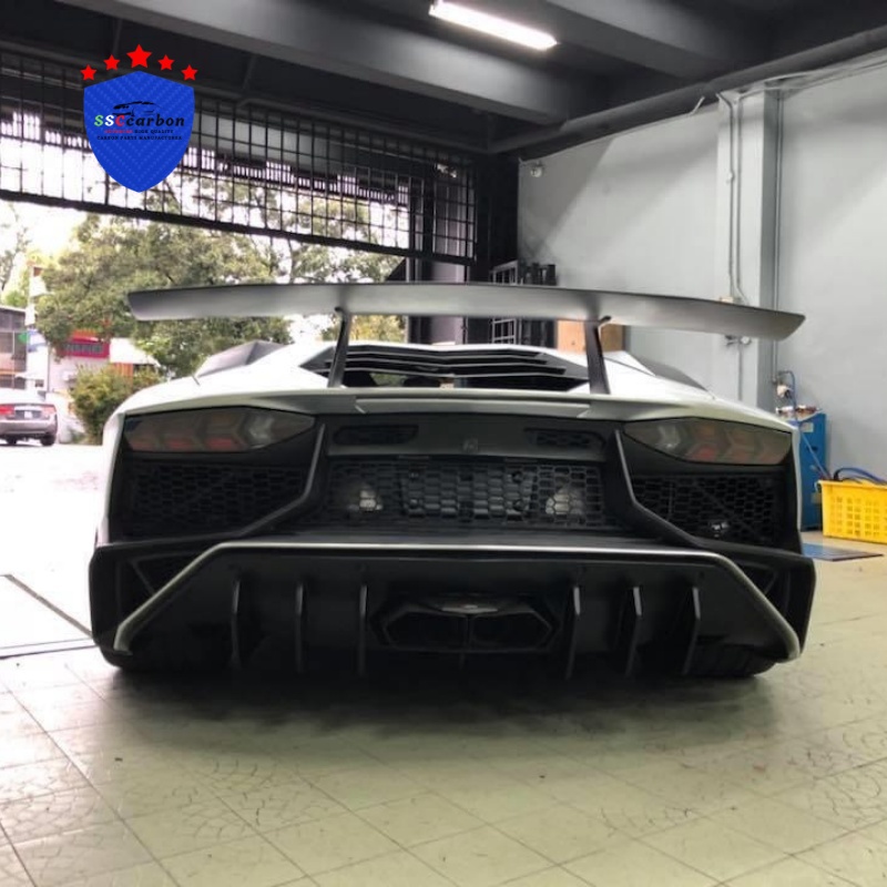 For Lamborghini Aventador gets SV body kit