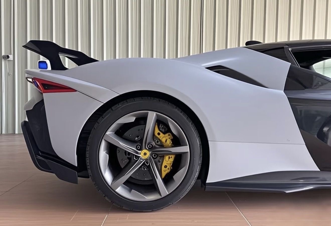 Ferrari SF90 to SF90XX Dry carbon body kit