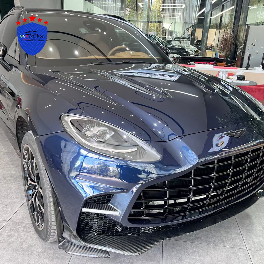 Aston Martin DBX Conversion 707 High Quality Dry Carbon Body Kit