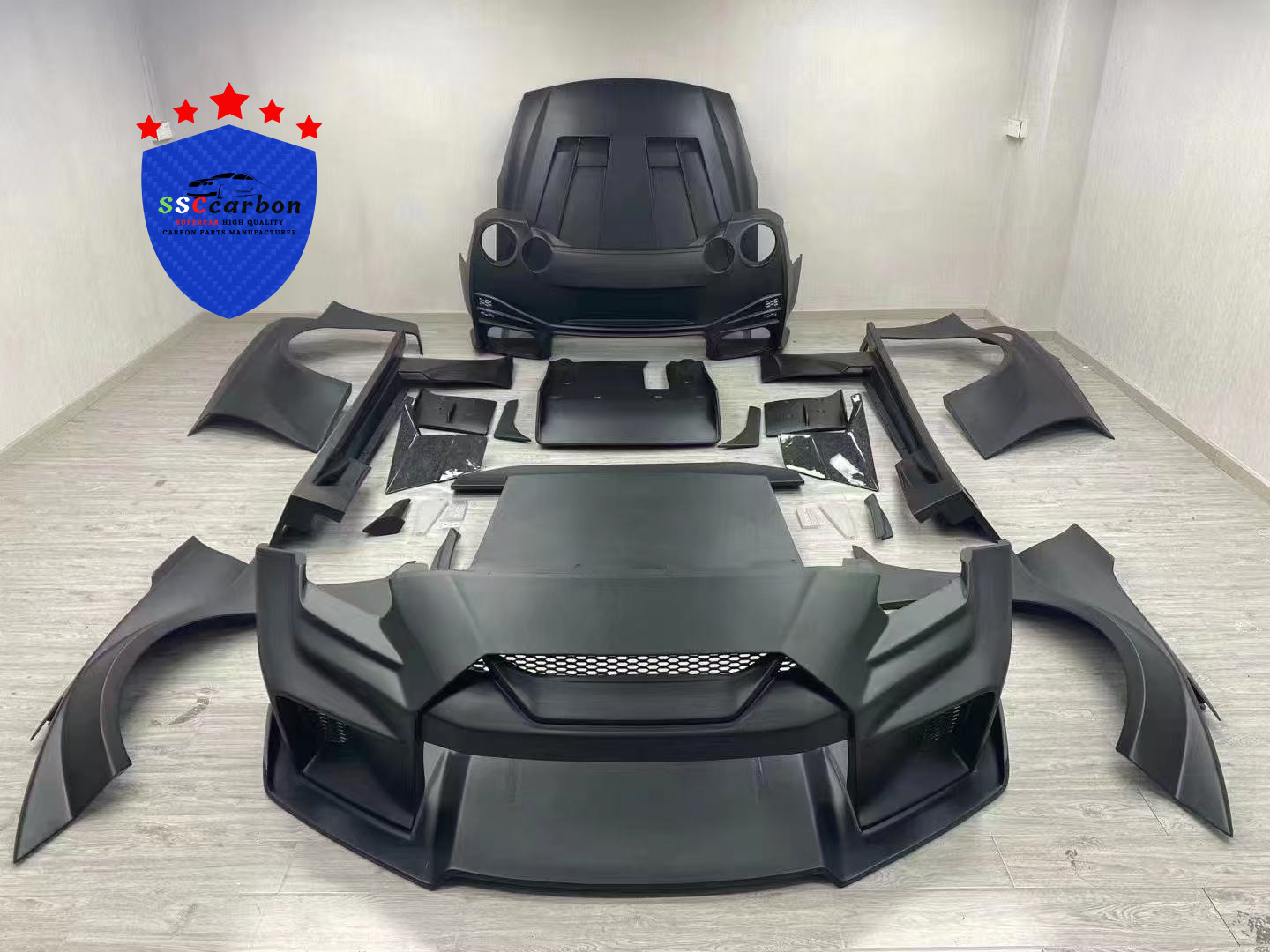 GTR R35 LB Version 2 Widebody Kit