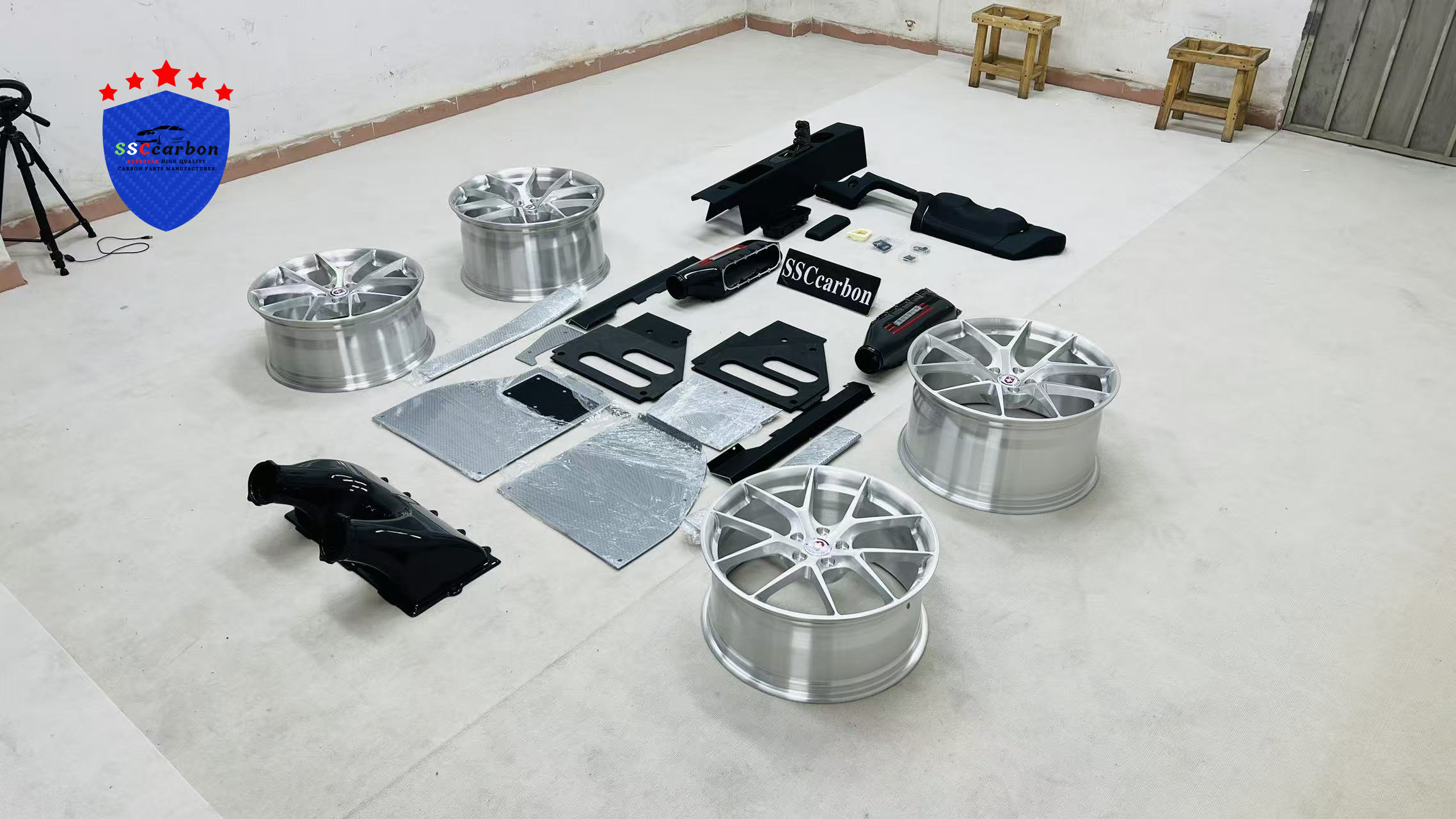 Ferrari 458 Forged Aluminum Alloy Wheels And Aluminum Alloy Floor Mats