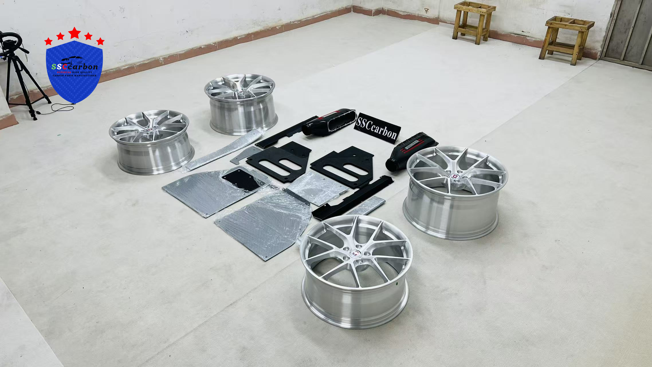 Ferrari 458 Forged Aluminum Alloy Wheels And Aluminum Alloy Floor Mats