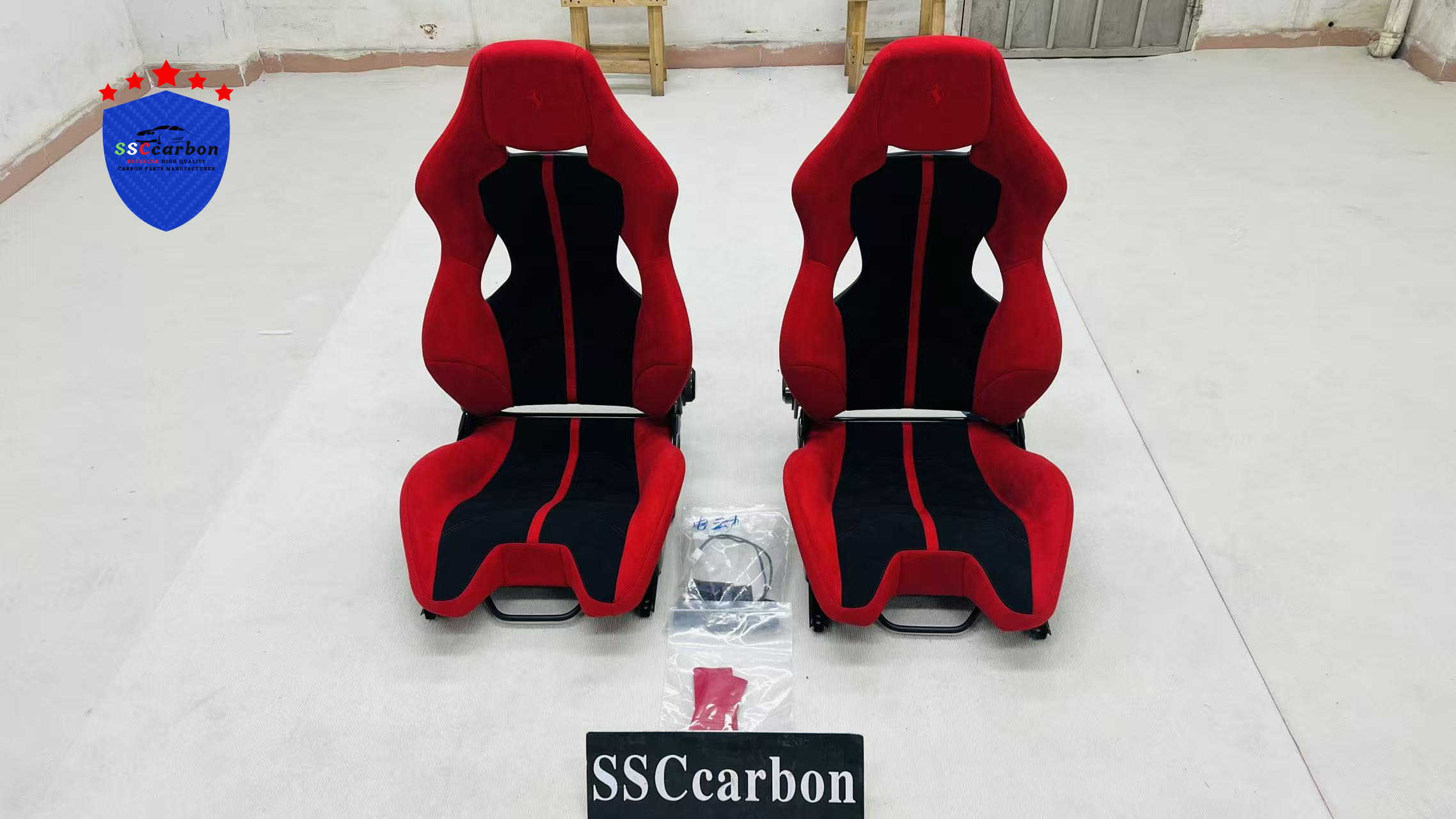 Ferrari 458 Dry-Carbon Seats