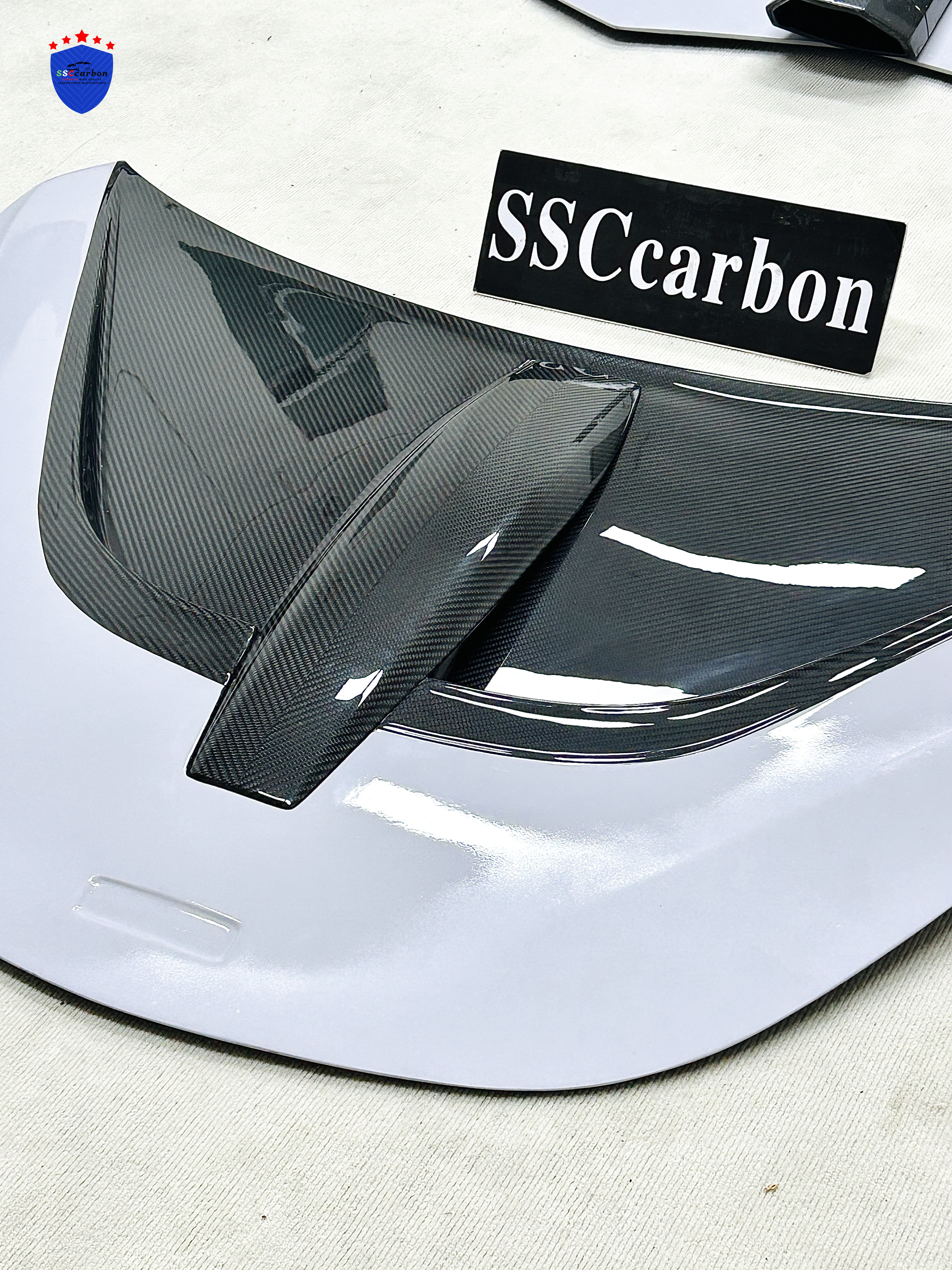 McLaren 540c/570s/570gt/600lt Dry carbon hood