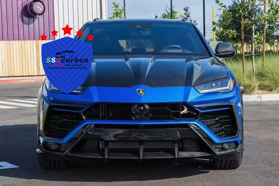 Lamborghini Urus Topcar Dry carbon body kit